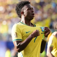 Vini Jr. entra para grupo histórico da Seleção após marcar em todos os jogos da fase de grupos