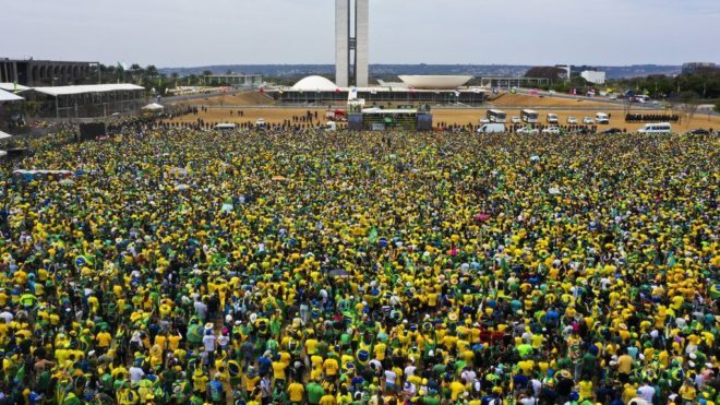 Feriado de 7 de Setembro cai na segunda-feira e garante três dias de descanso. Veja os próximos feriados prolongados de 2026.